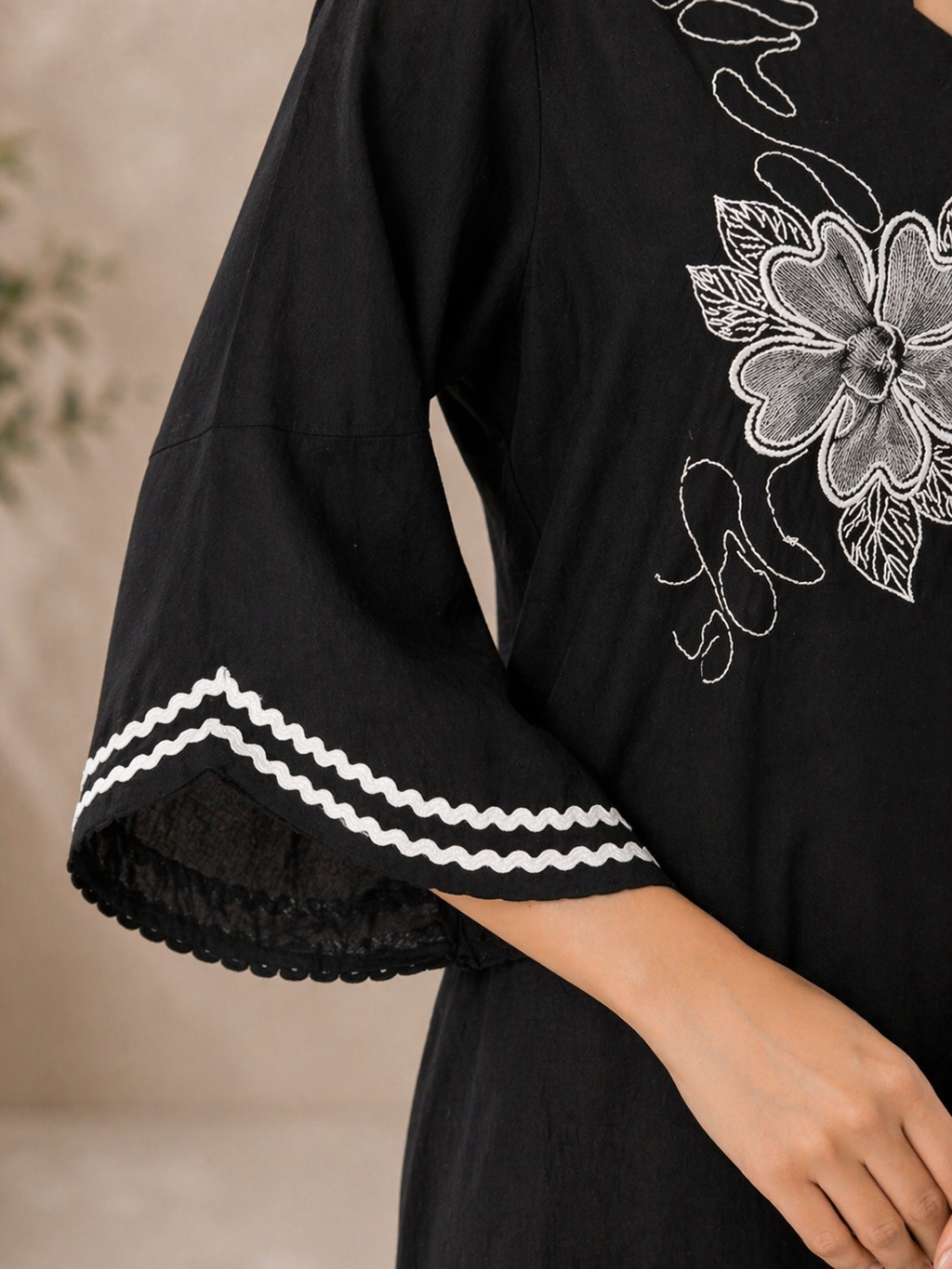 Black Minimal Embroidered Kurta Pant Set for Women | Casual Ethnic Wear | Office Wear Co-ord Set Doaba The Wedding Mall